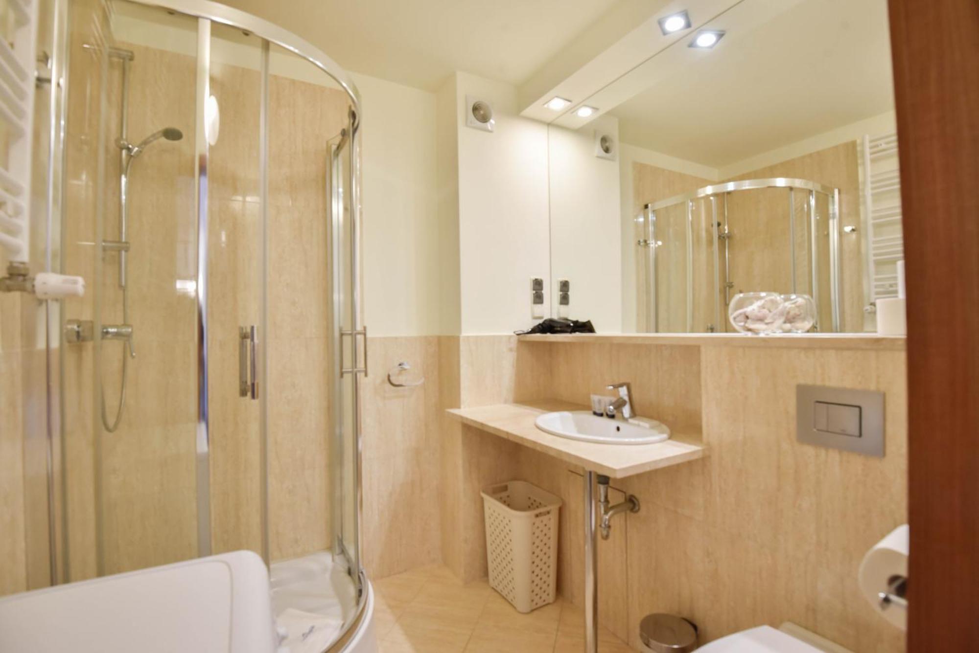 Apartamenty Mistral Z Parkingiem - Promenada & Morze - Apartamenty Na Wyspie Świnoujście Exterior foto